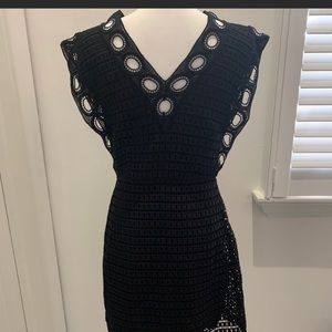 Sandro black dress never worn size 1 R4552E-20